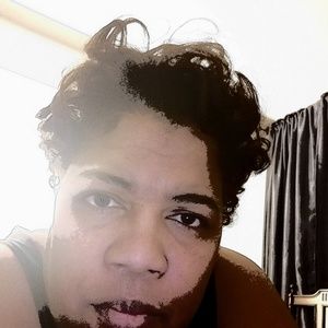 Meet your Posher, Jeanne